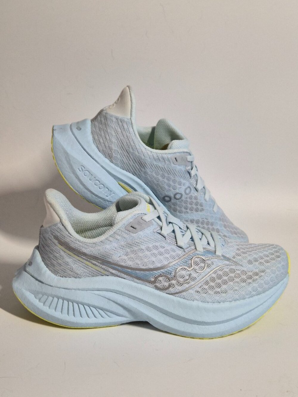 Saucony Endorphin Speed 5 - Women - Size 6.5